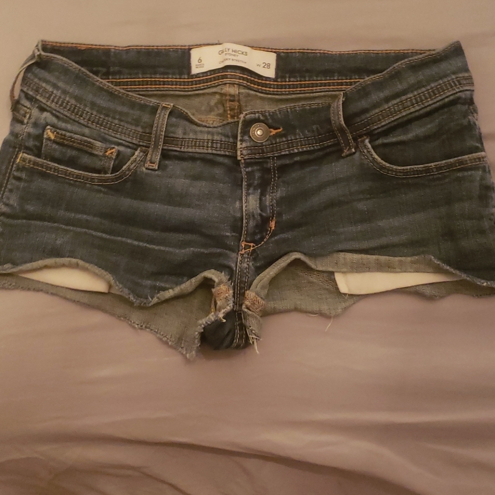Gilly Hicks shorts